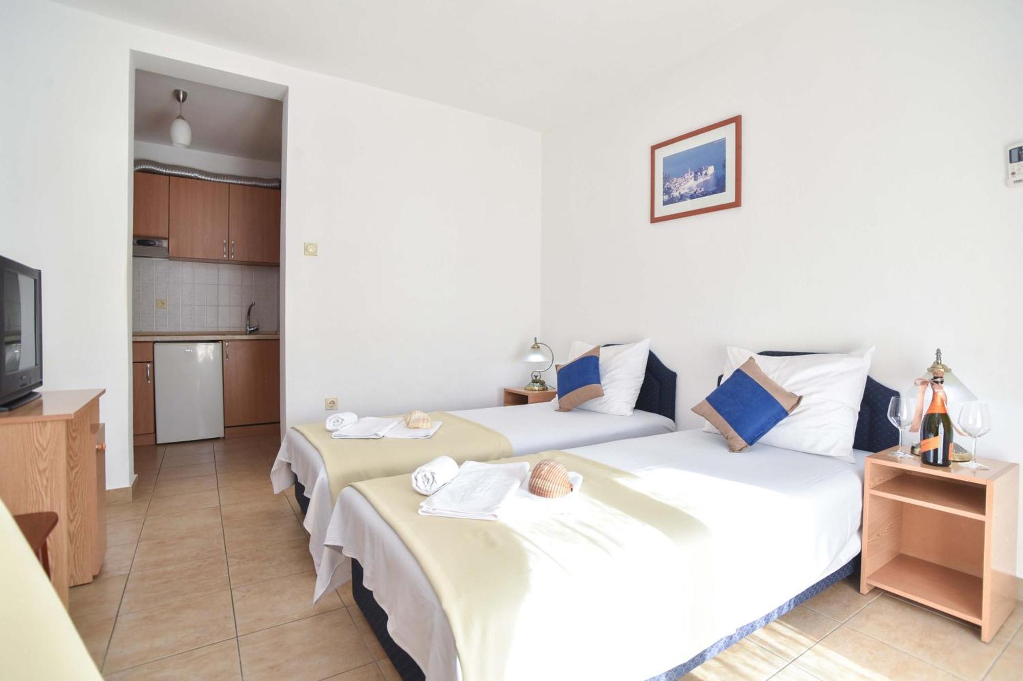 Apartments Pedja Zec Budva Cameră foto